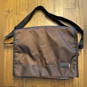 Brown Targus Nylon Laptop Bag